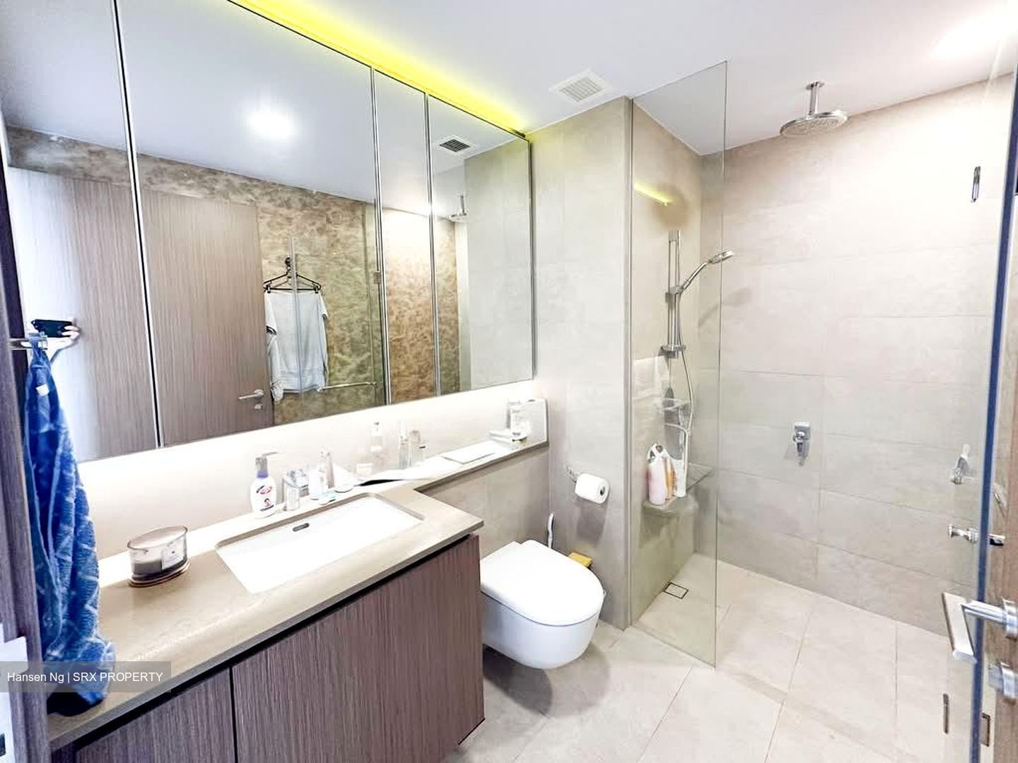Seaside Residences (D15), Apartment #565763711